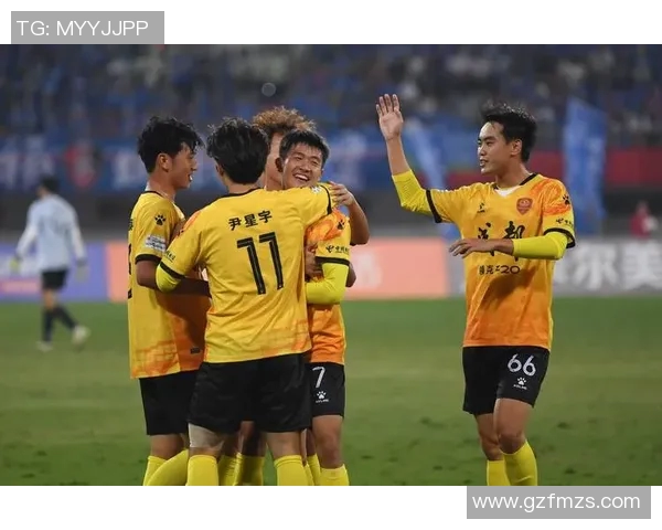 成都足球队配合策略分析与战术创新探讨